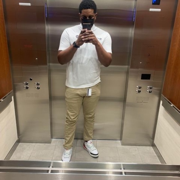 Meet your Posher, Andrew - Picture 1 of 1